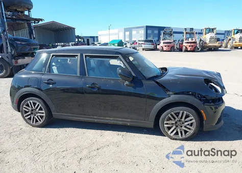 2025 Mini Hardtop Cooper S from USA, damaged, VIN WMW53GD02S2W45642